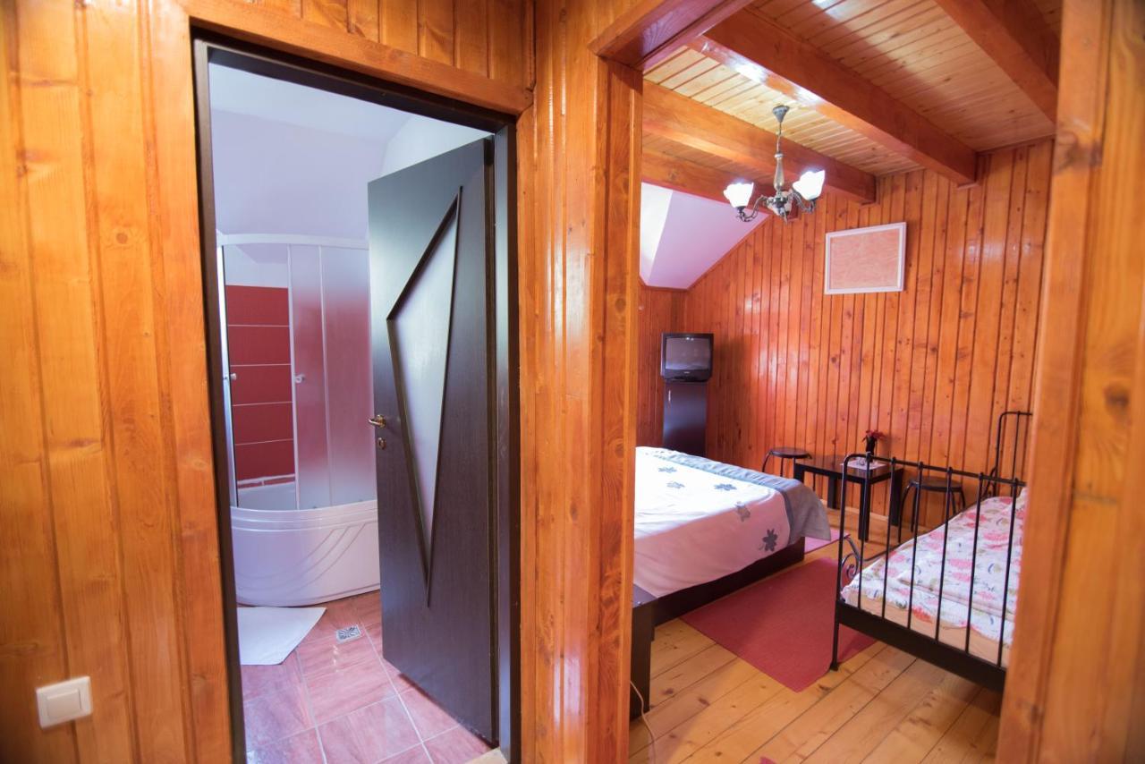 バイア・デ・フィエル Casa Domneascaヴィラ エクステリア 写真